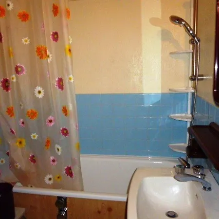 Appartamento 6 Personnes, Balcon, Proche Pistes Et Commerces - Fr-1-602-34 *